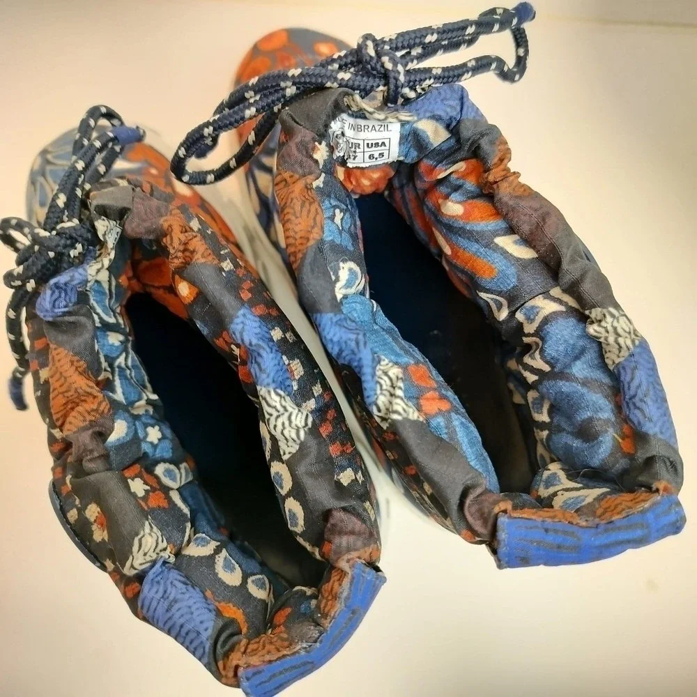 FARM RIO Lug Sole Puffer Bootie Pineapple Flower Women 6.5 Chunky Floral Quilted
